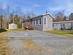 1617 Frankie Drive Beaver Bank, NS B4E 2M6