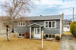 5477 Rue Hériot Sherbrooke (Brompton/Rock Forest/Saint-Élie/Deauville), QC J1N 2J2
