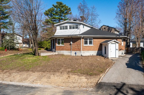 Back of Structure - 1011 Rue Lapointe, Terrebonne (Lachenaie), QC - Outdoor