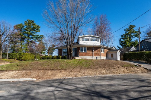 Front of Structure - 1011 Rue Lapointe, Terrebonne (Lachenaie), QC - Outdoor