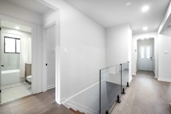 Interior - 