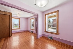 Salon - 