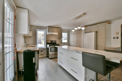 Cuisine - 1811 Ch. Beaudoin, L'Assomption, QC - Indoor Photo Showing Kitchen