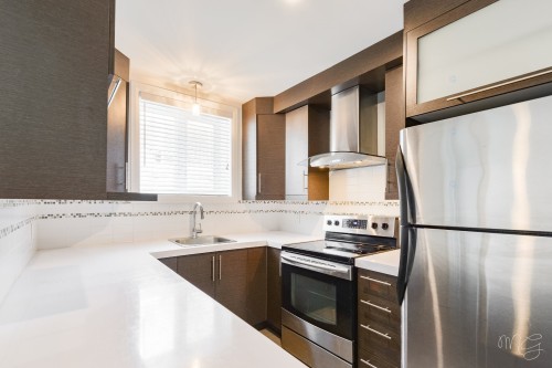 Cuisine - 149 Rue Desormeaux, Saint-Jérôme, QC - Indoor Photo Showing Kitchen With Upgraded Kitchen