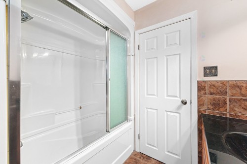 Salle de bains - 842 Rue Principale, Bryson, QC - Indoor Photo Showing Bathroom