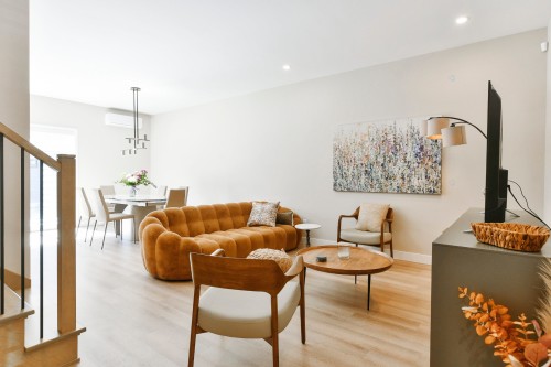 Living Room - A-523Z Rg De L'Achigan, L'Assomption, QC - Indoor