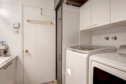 Salle de bains - 302-64 Rue Pierre-Laporte, Saint-Eustache, QC - Indoor Photo Showing Laundry Room