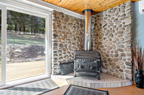 Salon - 789 Place Kavanagh, Mont-Tremblant, QC - Outdoor