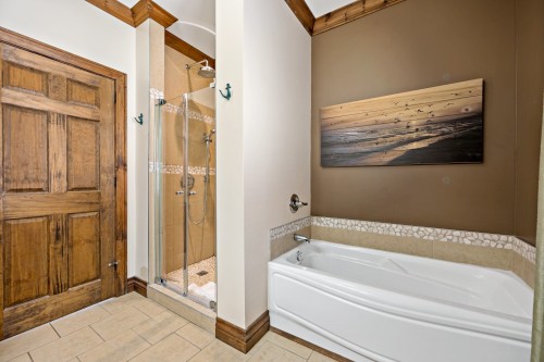 Salle de bains - 345  - 347 Ch. Grenier, Lac-Supérieur, QC 
