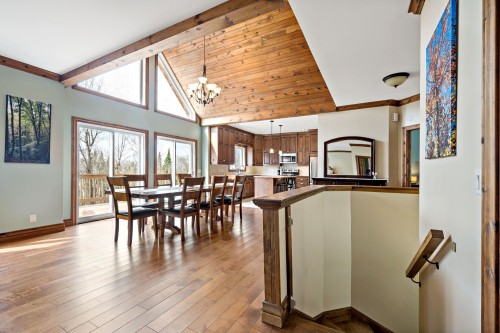 Salle à manger - 345  - 347 Ch. Grenier, Lac-Supérieur, QC 