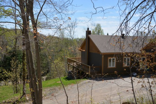 Face arrière - 345  - 347 Ch. Grenier, Lac-Supérieur, QC 