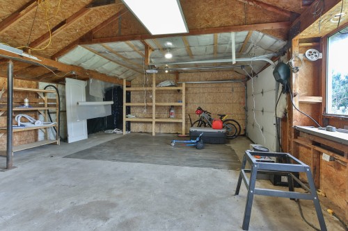 Garage - 30A Rue Lamarche, Mont-Saint-Grégoire, QC - Indoor
