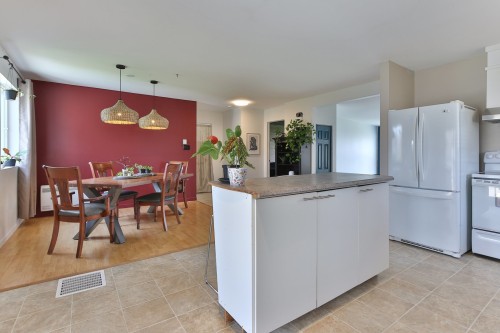 Vue d'ensemble - 30A Rue Lamarche, Mont-Saint-Grégoire, QC - Indoor
