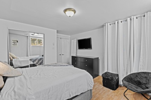 Chambre à coucher - 736 Rue Des Vignobles, Rosemère, QC - Indoor Photo Showing Bedroom