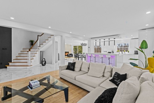 Salon - 736 Rue Des Vignobles, Rosemère, QC - Indoor Photo Showing Living Room