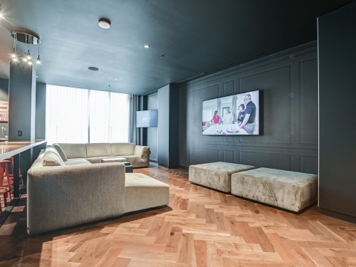 Salle communautaire - 2801-1188 Rue St-Antoine O., Montréal (Ville-Marie), QC - Indoor
