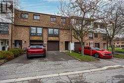 30 - 220 ORMOND DRIVE Oshawa (Samac), ON L1G 6T5