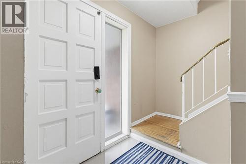 55 Yarmouth Court, Hamilton, ON - Indoor Photo Showing Other Room