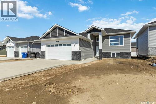 840 Ballesteros Crescent, Warman, SK - Outdoor With Facade