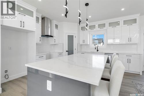 840 Ballesteros Crescent, Warman, SK - Indoor Photo Showing Kitchen With Upgraded Kitchen