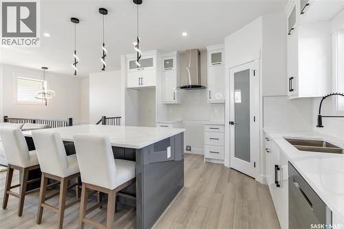 840 Ballesteros Crescent, Warman, SK - Indoor Photo Showing Kitchen With Double Sink With Upgraded Kitchen