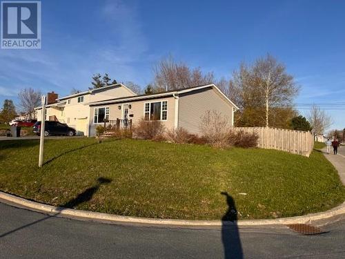 2 Heath Crescent, Gander, NL 