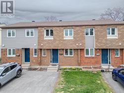 6 - 1319 ALNESS COURT W Ottawa, ON K1B 5H2