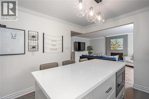 2475 Cavendish Drive, Burlington, ON - Indoor Photo Showing Other Room
