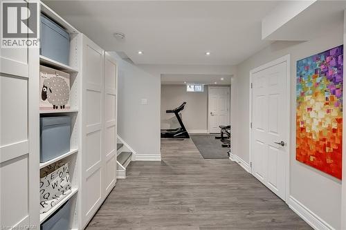 2475 Cavendish Drive, Burlington, ON - Indoor Photo Showing Other Room