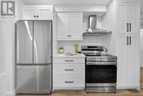 201 Ridge Street, Hamilton, ON - Indoor Photo Showing Kitchen