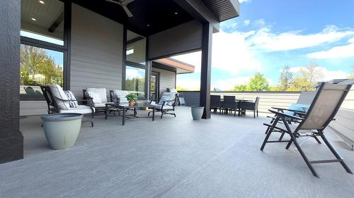 338 Burne Avenue, Kelowna, BC - Outdoor With Deck Patio Veranda With Exterior