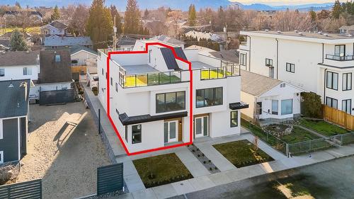 3-943 Fuller Avenue  Kelowna, BC V1Y 6X5