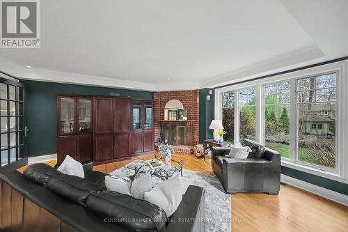 11 Dunlace Drive, Toronto, ON - Indoor Photo Showing Living Room