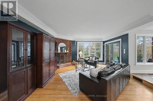 11 Dunlace Drive, Toronto, ON - Indoor