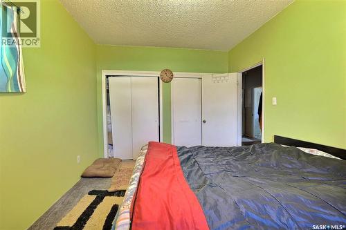 211 Main Street, Vibank, SK - Indoor Photo Showing Bedroom