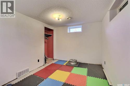211 Main Street, Vibank, SK - Indoor