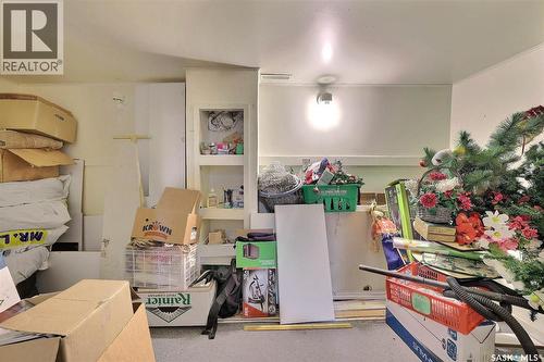 211 Main Street, Vibank, SK - Indoor Photo Showing Other Room