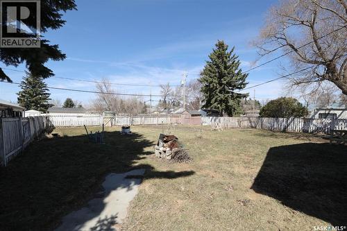 211 Main Street, Vibank, SK - Outdoor
