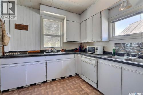 211 Main Street, Vibank, SK - Indoor Photo Showing Kitchen With Double Sink