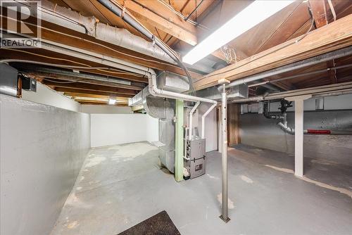 1734 Third Avenue, Trail, BC - Indoor Photo Showing Basement