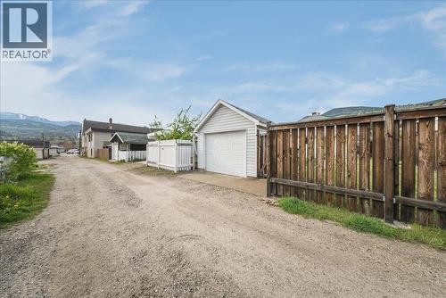 1734 Third Avenue, Trail, BC - Outdoor