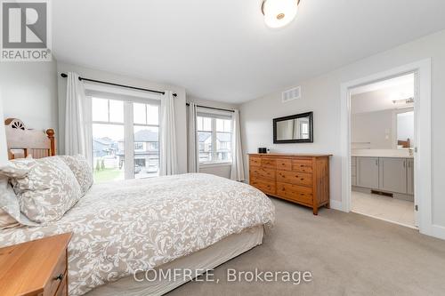 663 Putney Crescent, Ottawa, ON - Indoor Photo Showing Bedroom