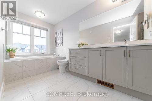663 Putney Crescent, Ottawa, ON - Indoor Photo Showing Bathroom