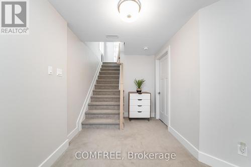 663 Putney Crescent, Ottawa, ON - Indoor Photo Showing Other Room