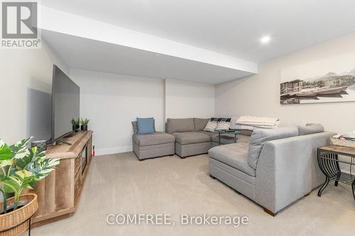 663 Putney Crescent, Ottawa, ON - Indoor