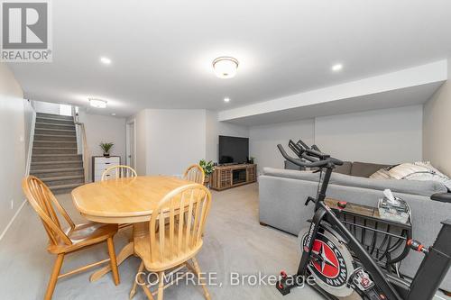 663 Putney Crescent, Ottawa, ON - Indoor Photo Showing Dining Room