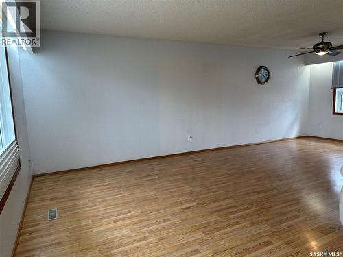 606 Staveley Crescent, Weyburn, SK - Indoor Photo Showing Other Room