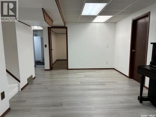 606 Staveley Crescent, Weyburn, SK - Indoor