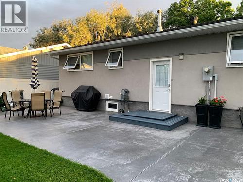 606 Staveley Crescent, Weyburn, SK - Outdoor With Exterior