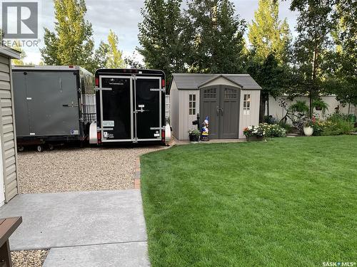606 Staveley Crescent, Weyburn, SK - Outdoor